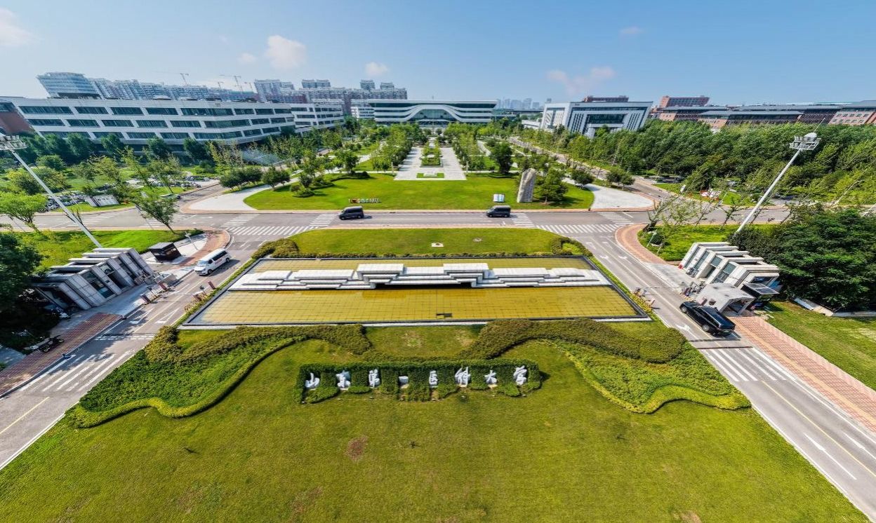 VR探校